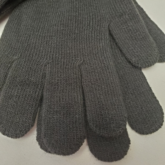 2pk stretch gloves-**5 for $20** - Picture 3 of 3